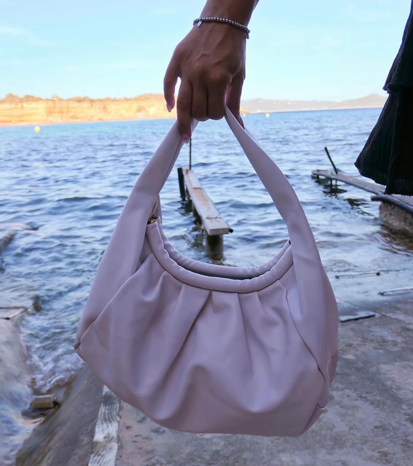 Bolso shopper color blanco 